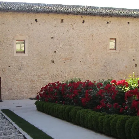 Hotell Monastero Fortezza Di Santo Spirito 3*