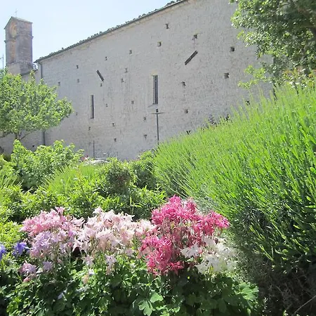 Hotell Monastero Fortezza Di Santo Spirito Fossa