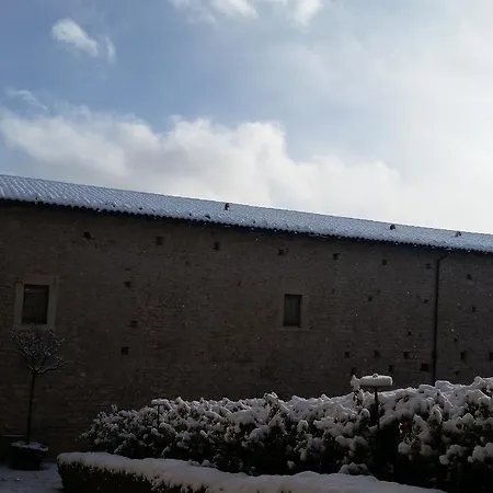 Monastero Fortezza Di Santo Spirito Fossa