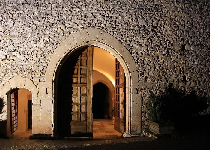 Отель Monastero Fortezza Di Santo Spirito Fossa