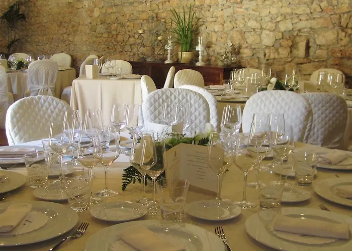 Monastero Fortezza Di Santo Spirito Fossa