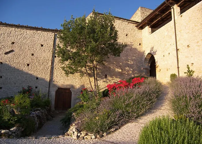 Отель Monastero Fortezza Di Santo Spirito Fossa